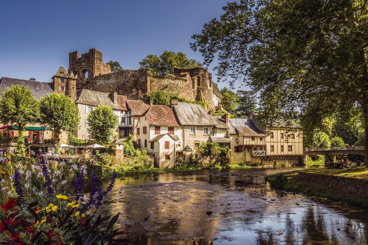 Au Bord De La Rivier * Segur-le-Chateau