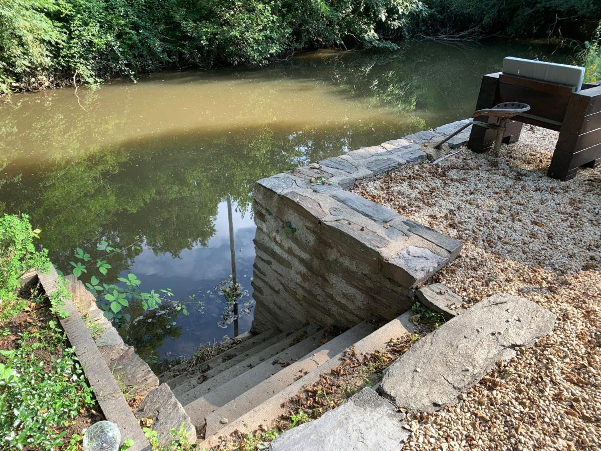 Au Bord De La Rivier Segur-le-Chateau