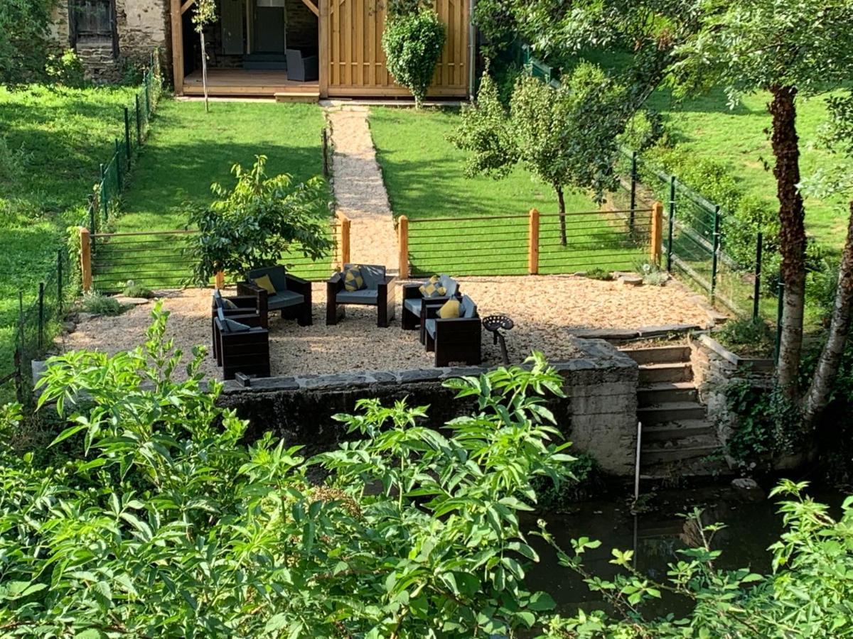 Au Bord De La Rivier Villa *